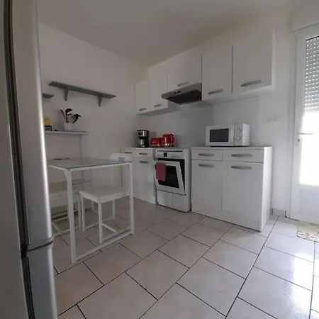 Pres Du Mont Saint Michel, Acces A Pieds. Casa vacanze Beauvoir (Manche)